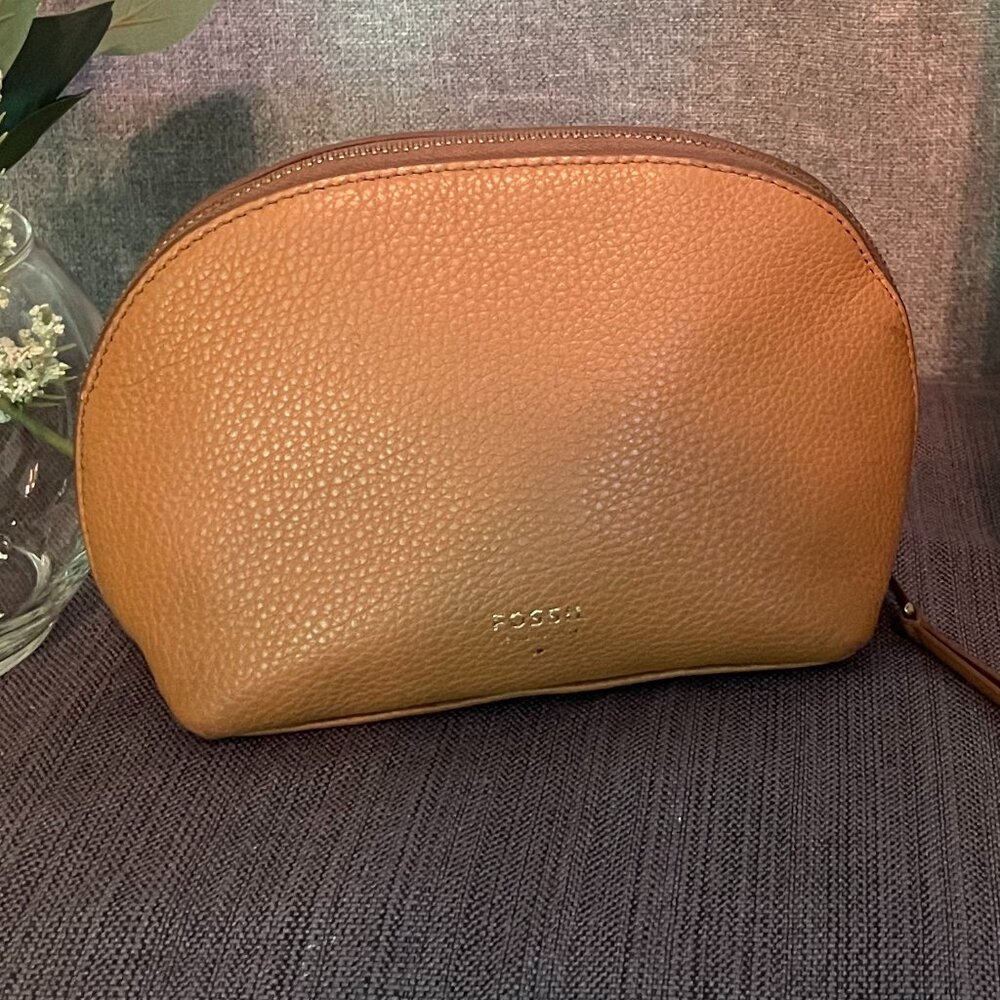 Fossil Leather Cosmetic Case